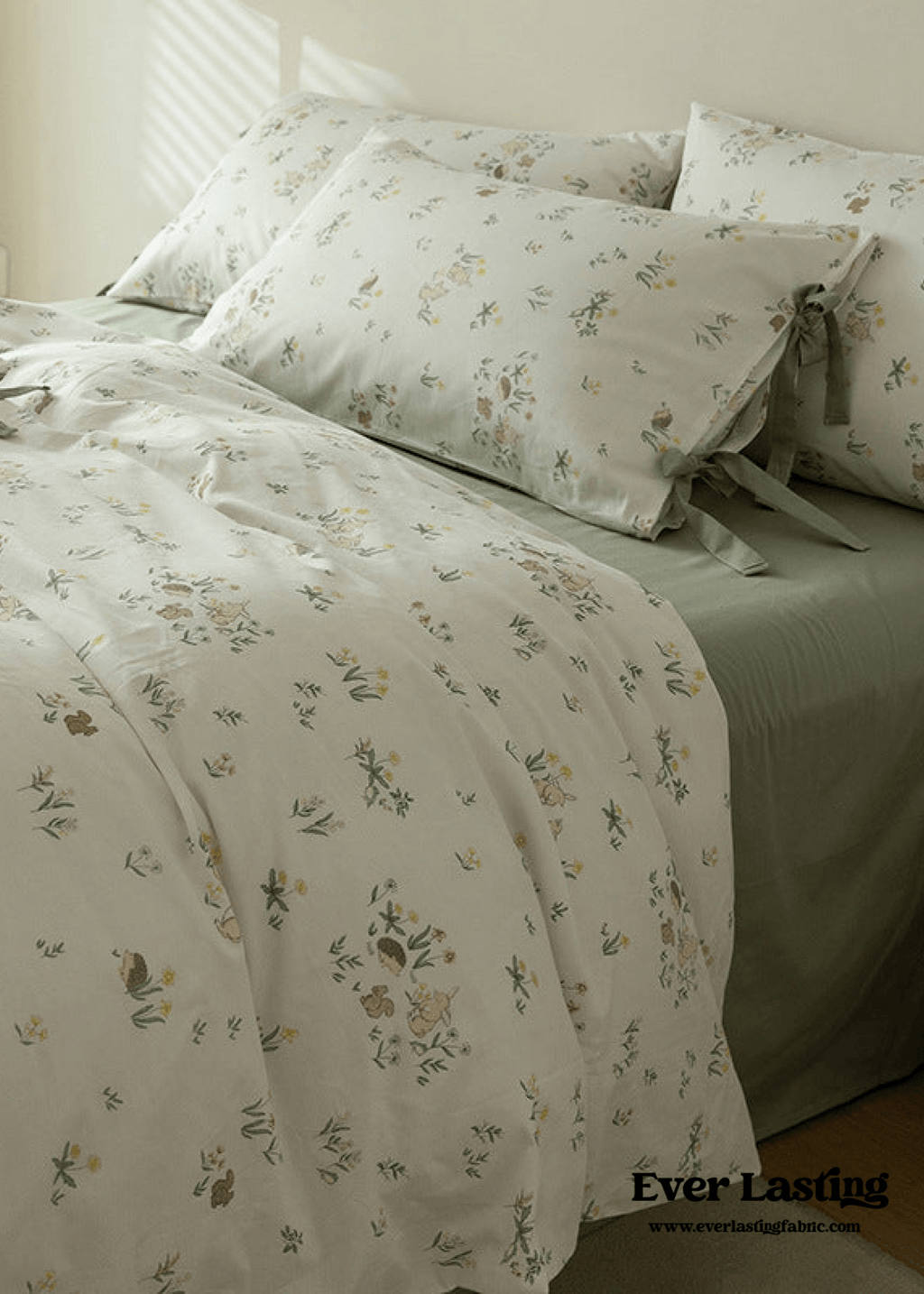 Soft Cottage Blue Ribbon Bedding Set / Blue