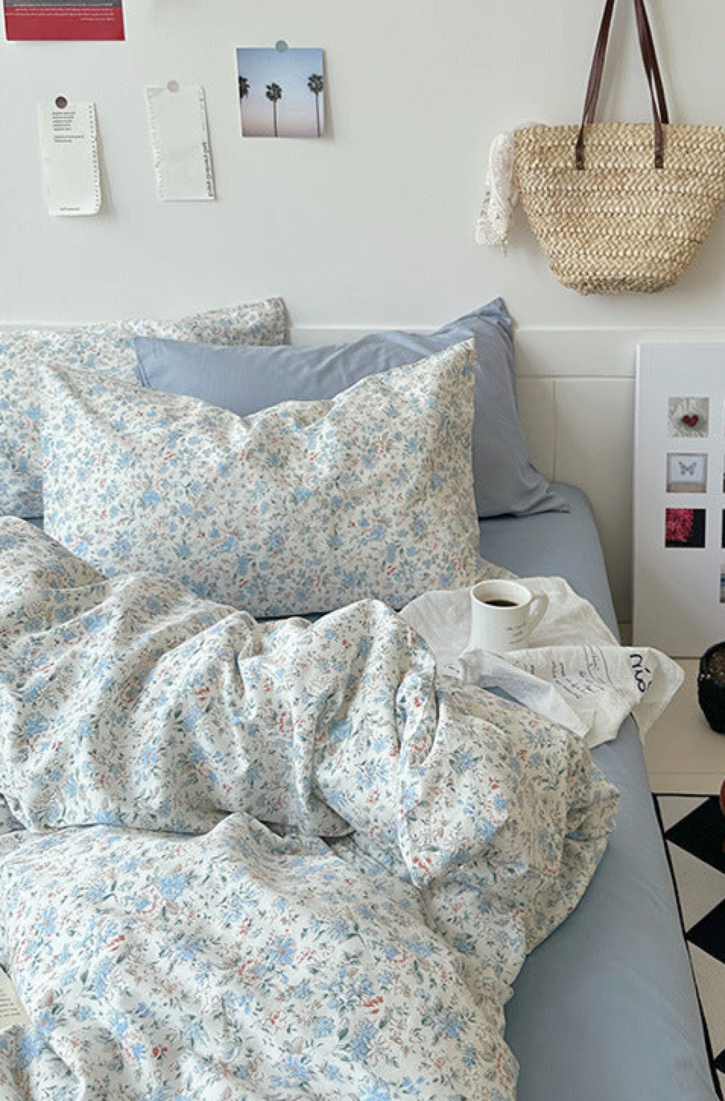 Sweet Floral Bedding Set / Floral Blue