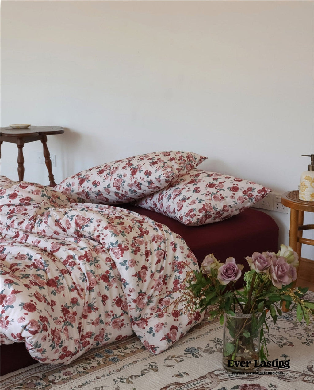 Vintage Floral Jersey Knit Bedding Set / Maroon Red