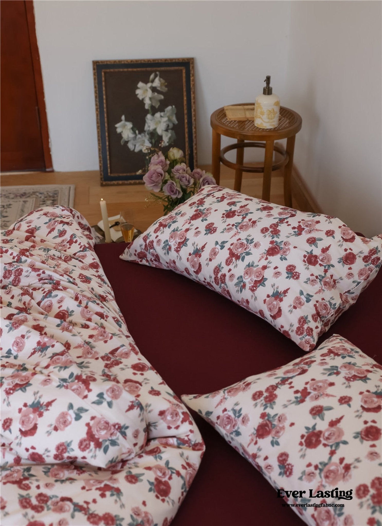 Vintage Floral Jersey Knit Bedding Set / Maroon Red