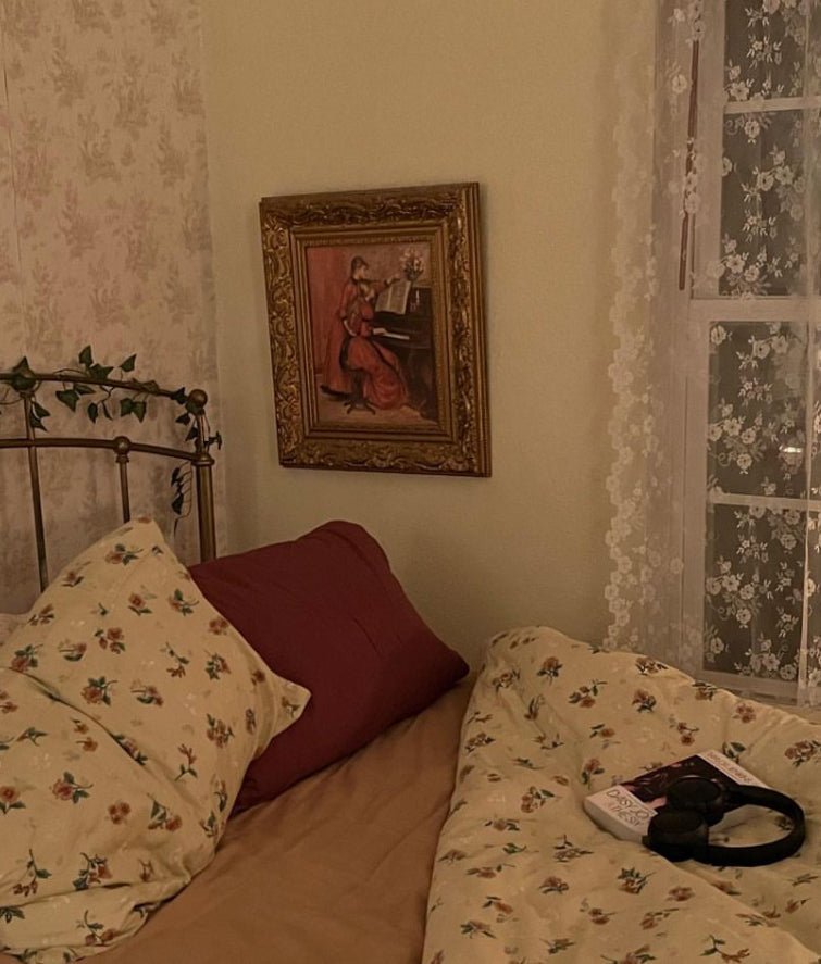 Vintage Inspired Floral Duvet Cover / Brown + Beige