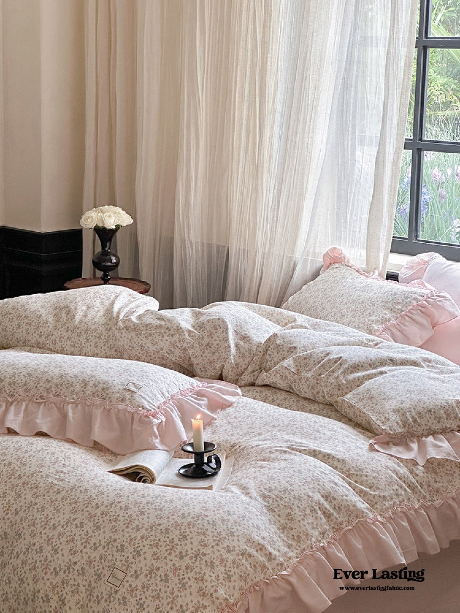 Vivienne Floral Double Gauze Bedding Set / Blush Pink