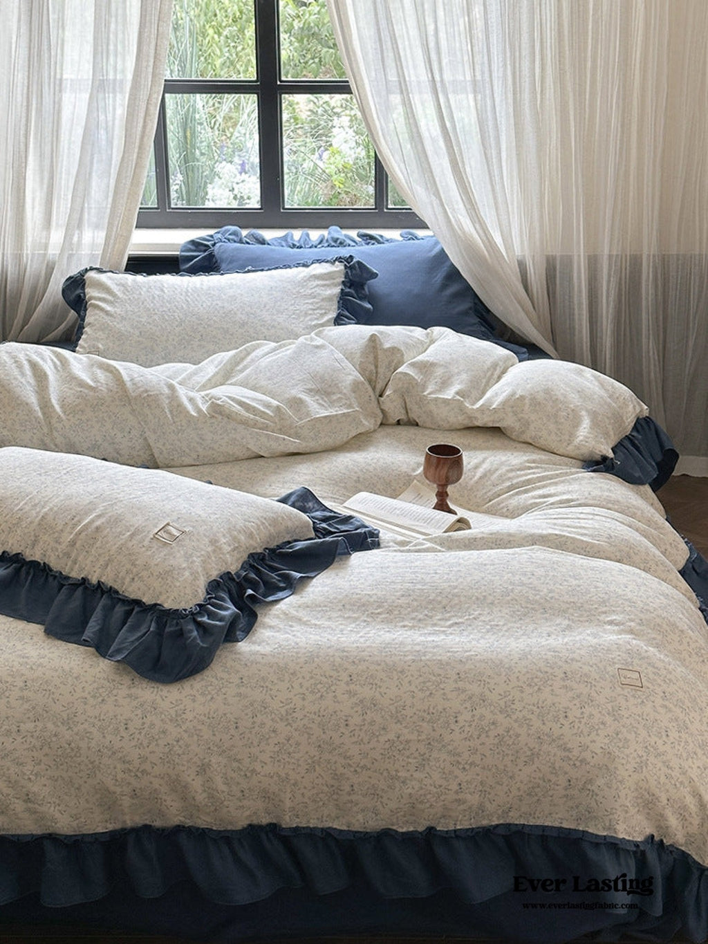Vivienne Floral Double Gauze Bedding Set / Blush Pink