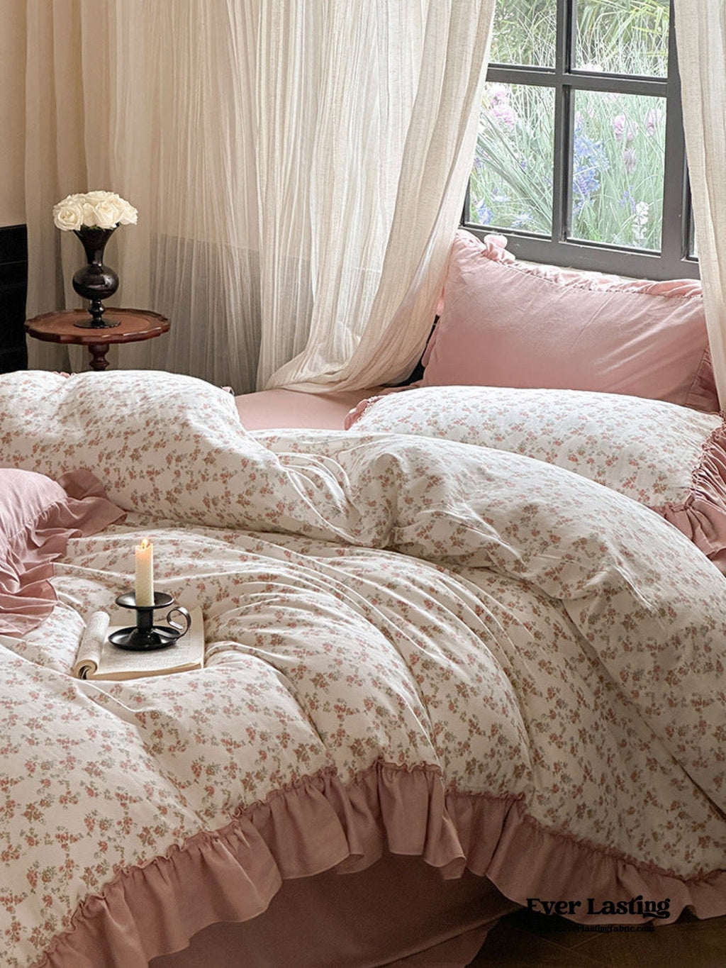 Vivienne Floral Double Gauze Bedding Set / Blush Pink