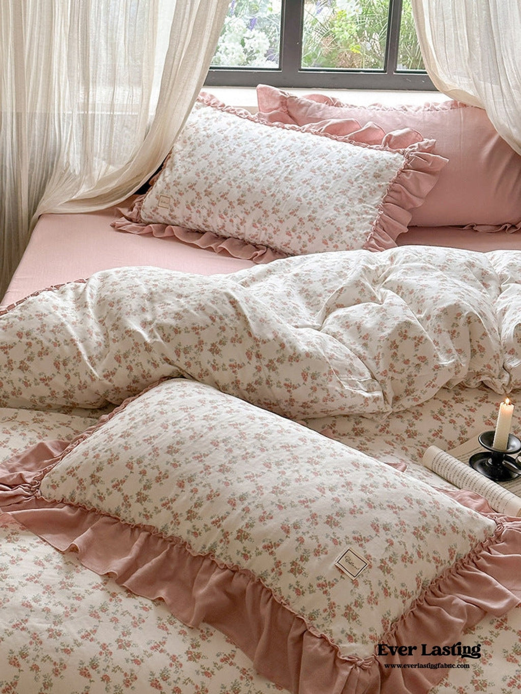 Vivienne Floral Double Gauze Bedding Set / Cobalt Blue