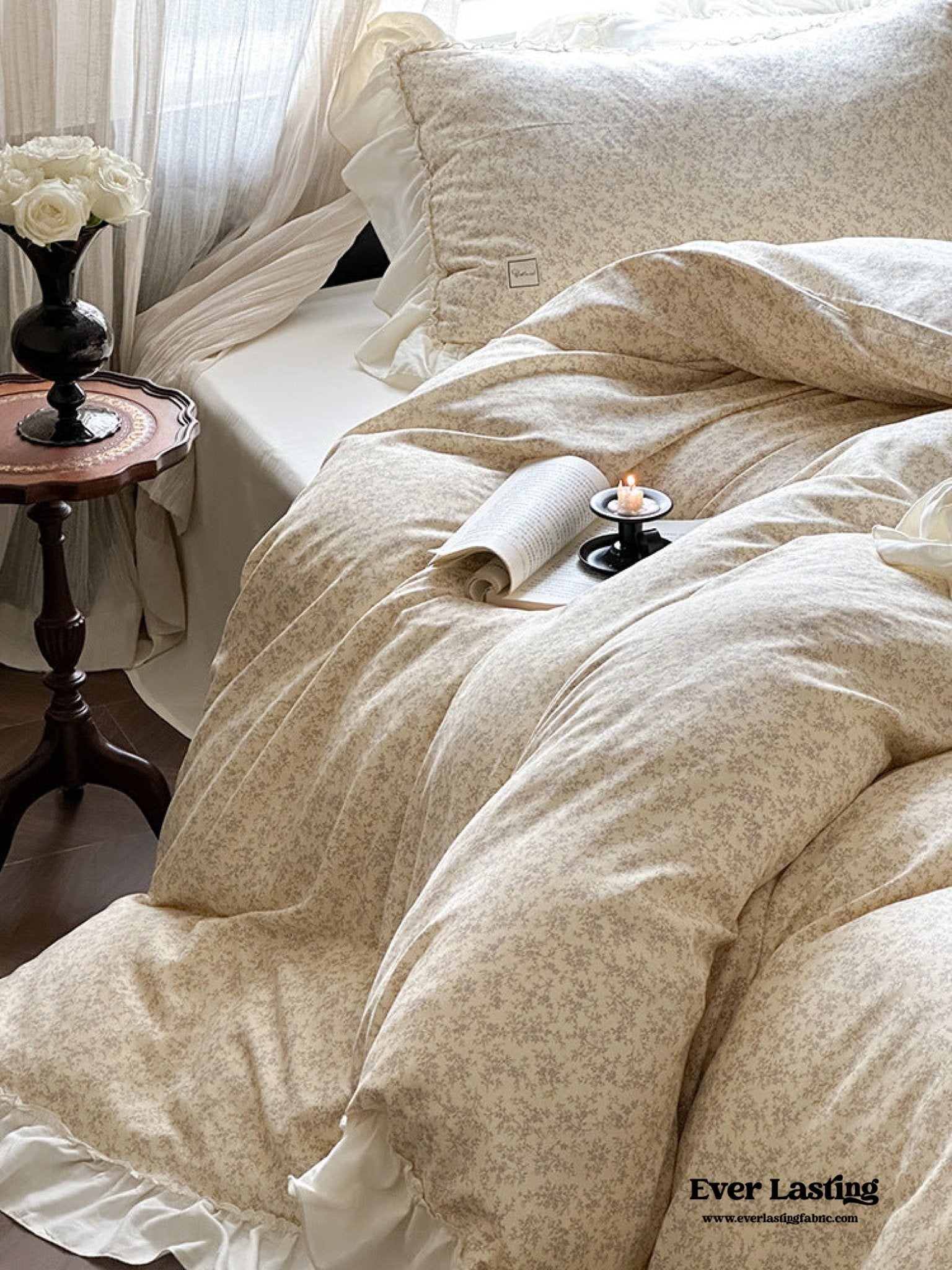 Vivienne Floral Double Gauze Bedding Set / Maroon Red